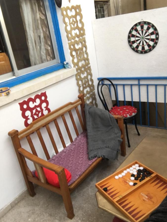 拉纳卡 Past Or Trail旅舍 外观 照片